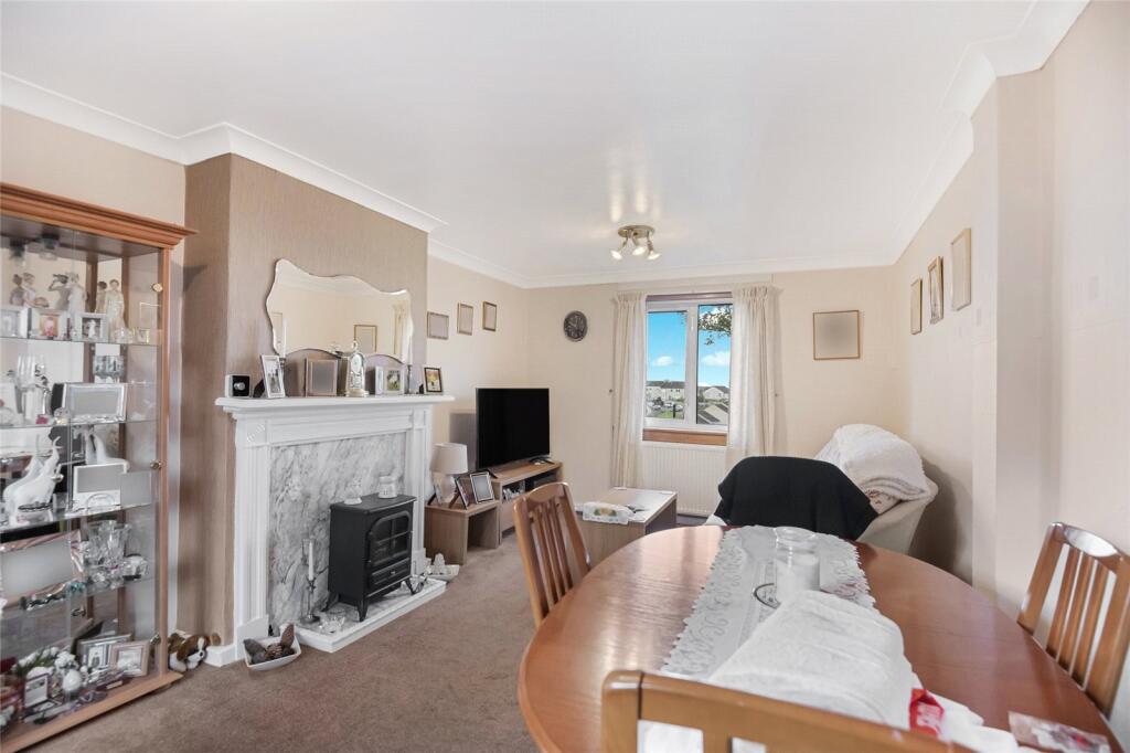 House in Elderslie, Foxbar - View 3