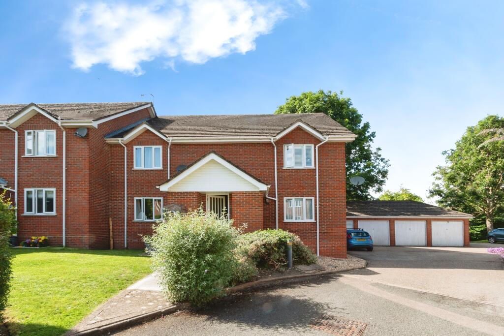 Main image of property: Thornfield Green, Blackwater, GU17