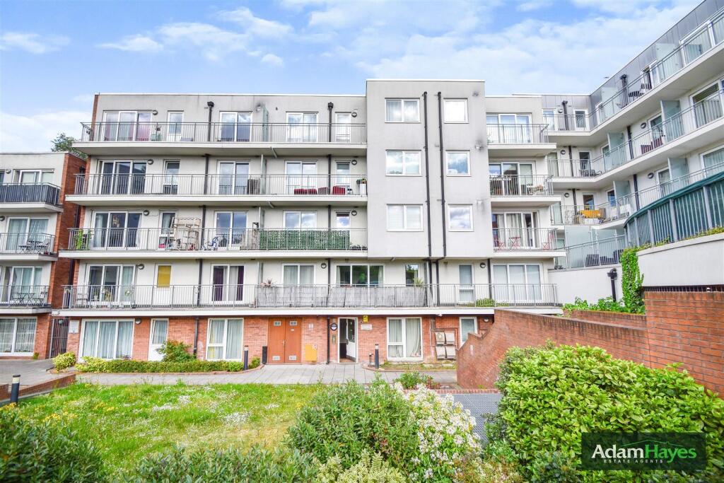 Main image of property: Lankaster Gardens, East Finchley, N2