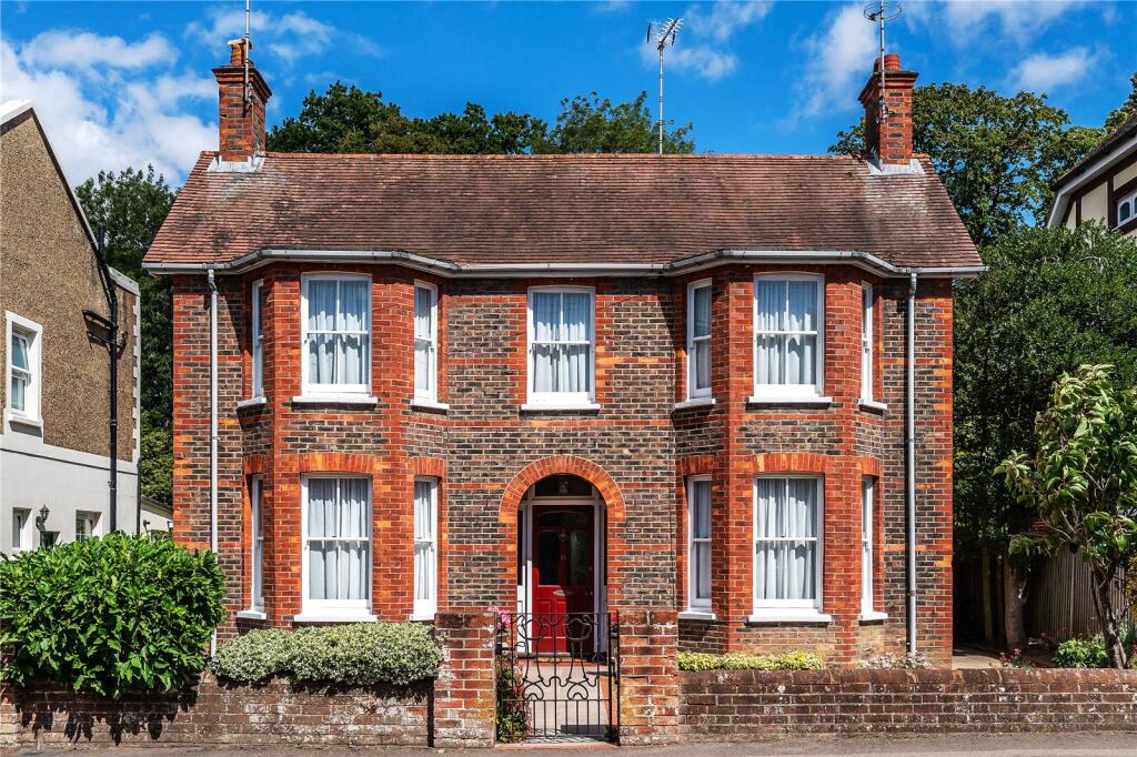 Main image of property: Stangrove Road, Edenbridge, Kent, TN8