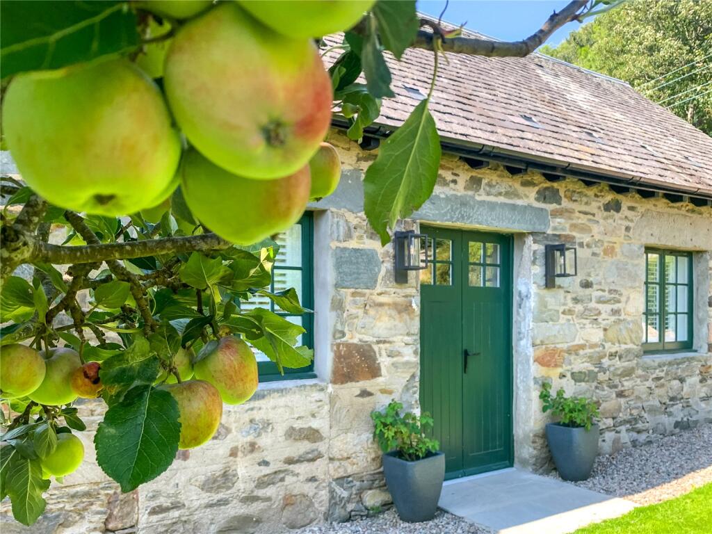 Main image of property: Kirkton Farmhouse and Steading, Fortingall, Aberfeldy, Perth and Kinross, PH15