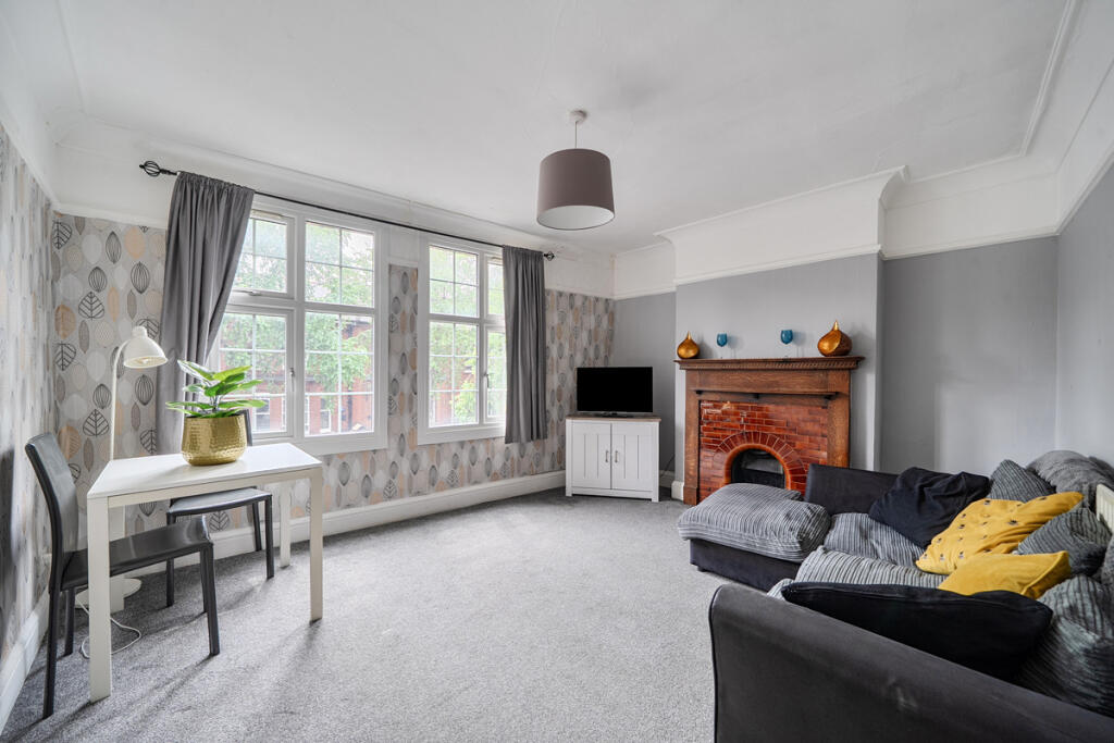 Main image of property: High Street, Teddington, TW11