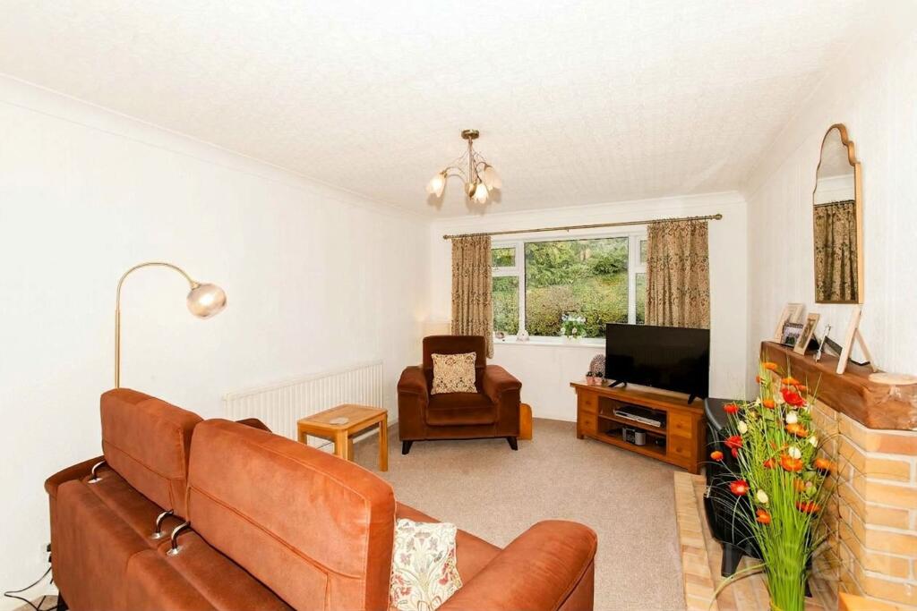 House in Sheffield - View 4