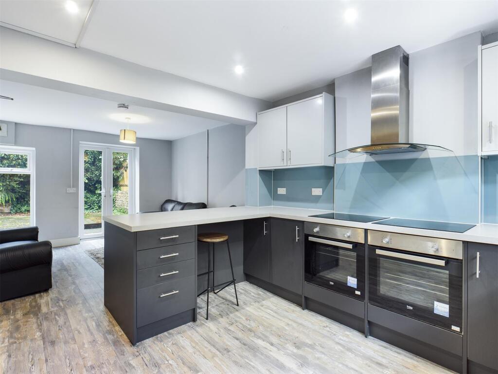 Main image of property: Edinburgh Road, Brighton