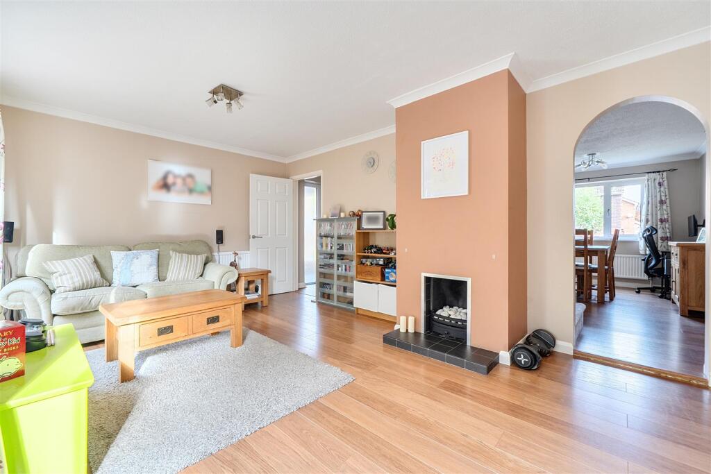 House in Reading - View 4