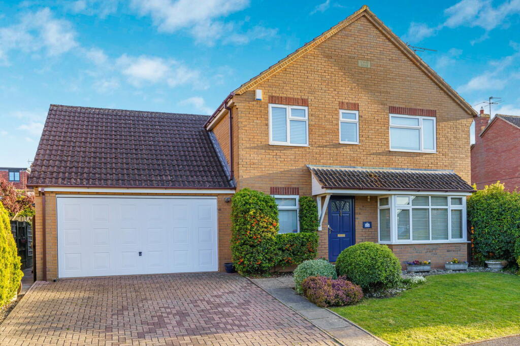 Main image of property: Linden Avenue, Prestbury, Cheltenham, GL52