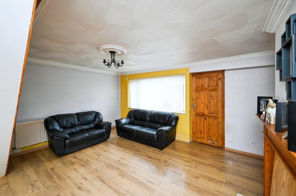 House in Newark and Sherwood, Blidworth - View 3
