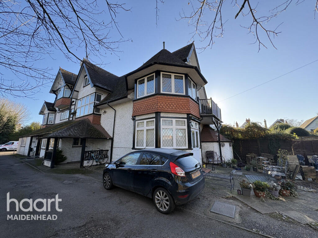 Main image of property: Bath Road, Maidenhead