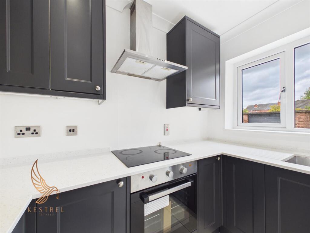 House in Wakefield - View 5
