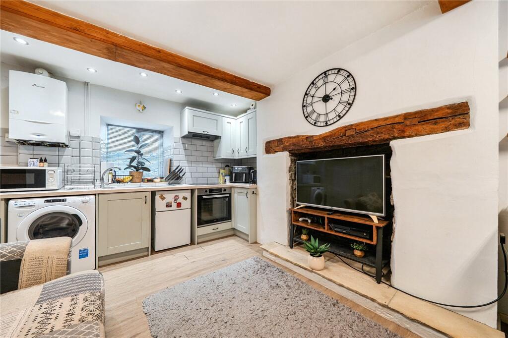 House in Shrewsbury, Welshpool - View 2