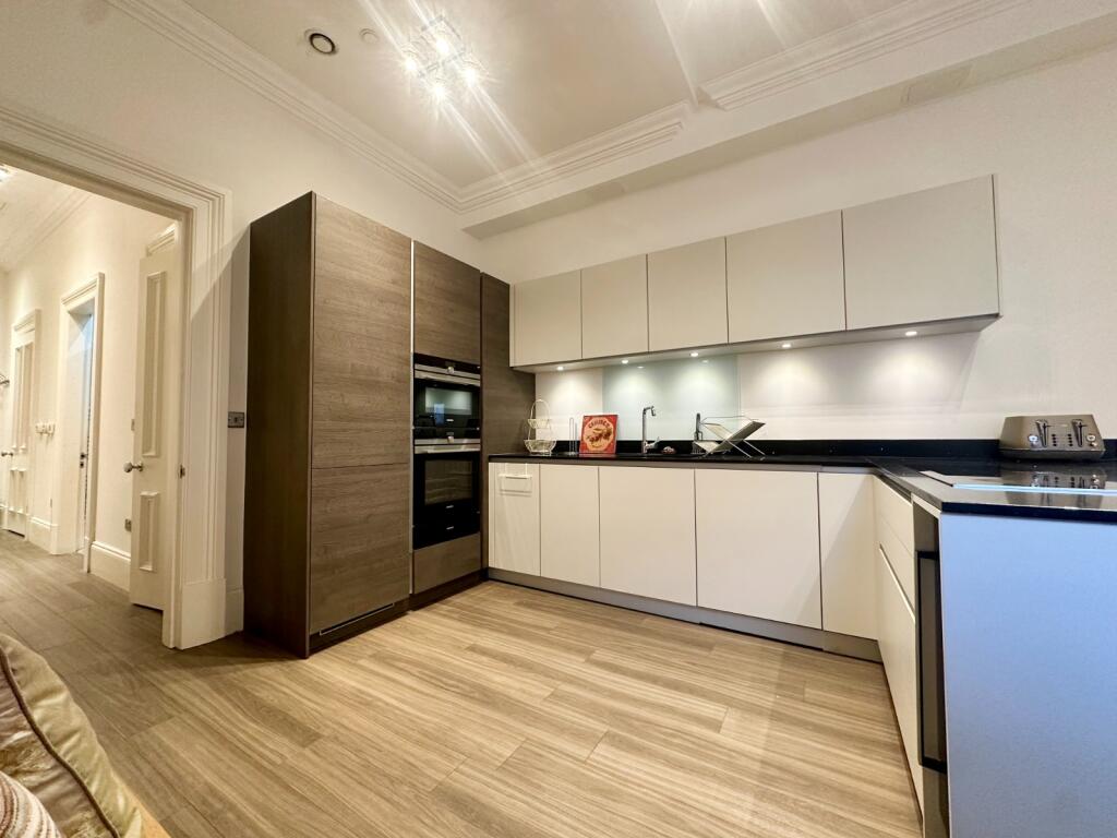 Apartment in Glasgow - View 5