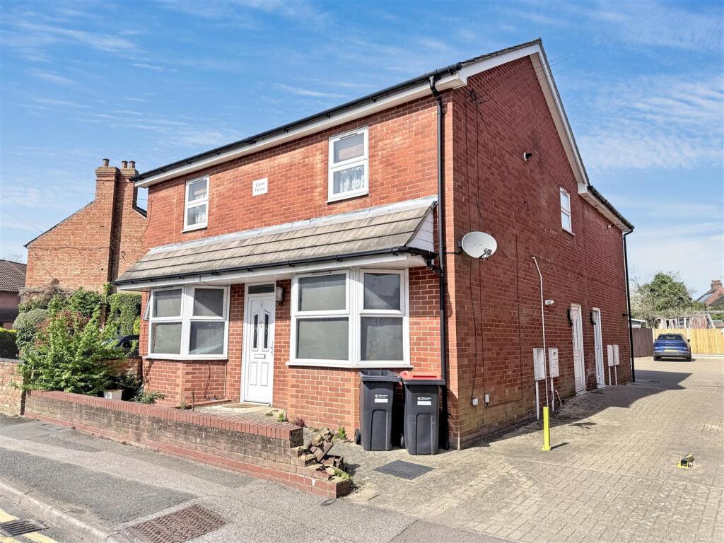 Main image of property: Water Eaton Road, Bletchley, Milton Keynes