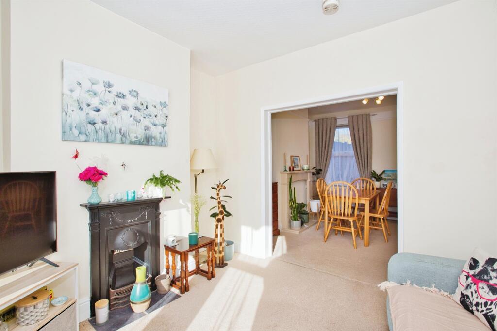 Additional image 3 of Preston Grove, Yeovil