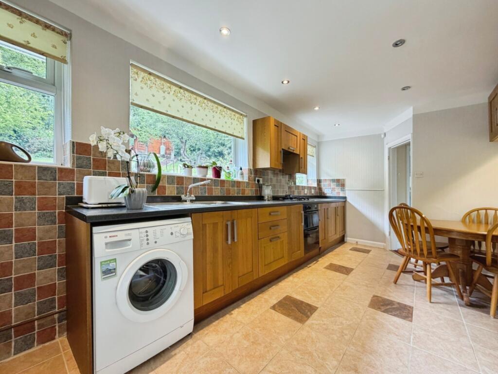 London Road, Hythe - View 5