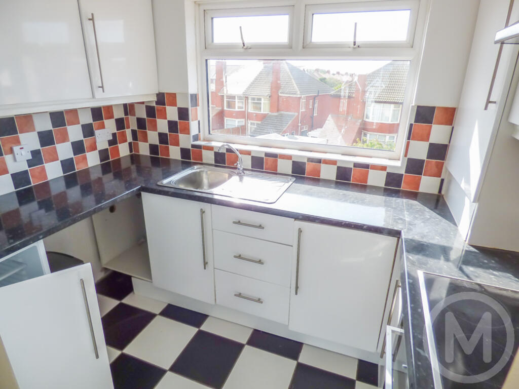 Flat 9, Warbreck Court, Warbreck Hill Road, Blackpool photo 4