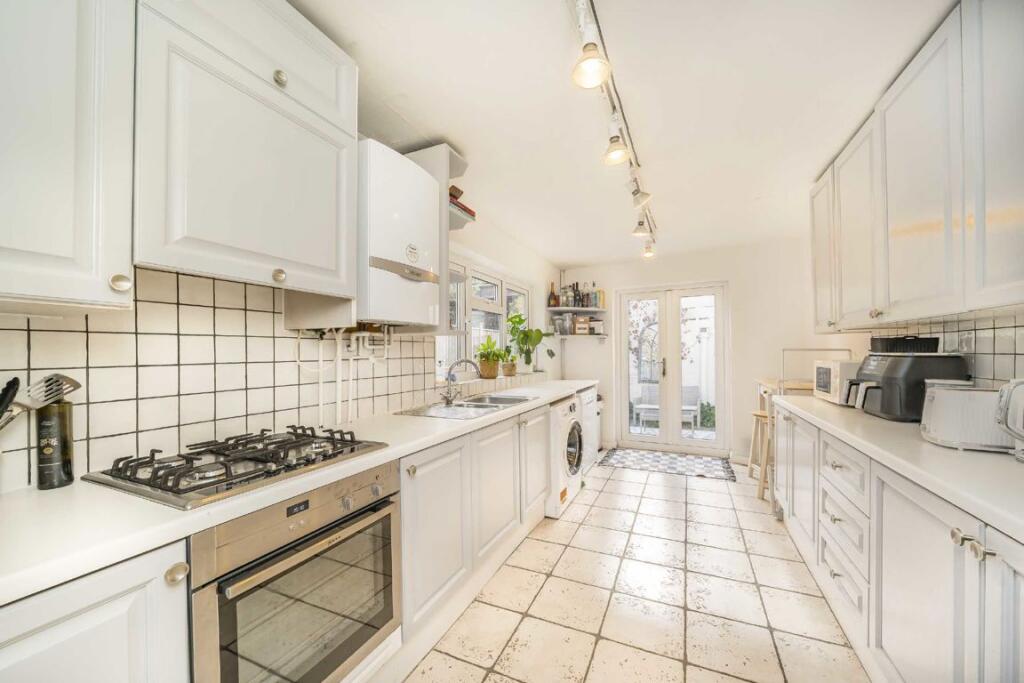 House in London - View 4