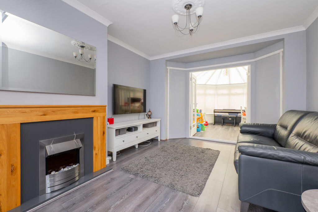 House in Morden, Lower Morden - More