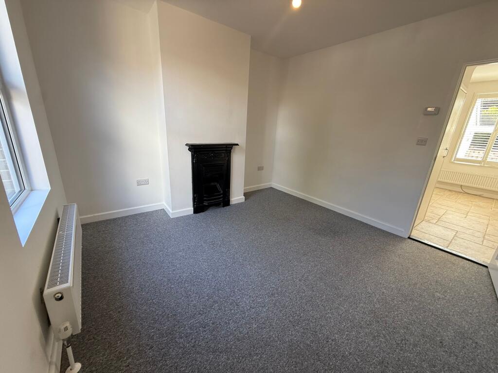 Jubilee Terrace, East Street, Westbourne, PO10 8SG - View 6