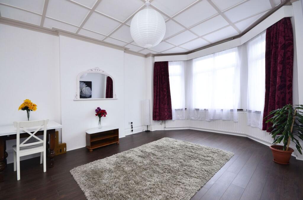 Apartment in London - View 4