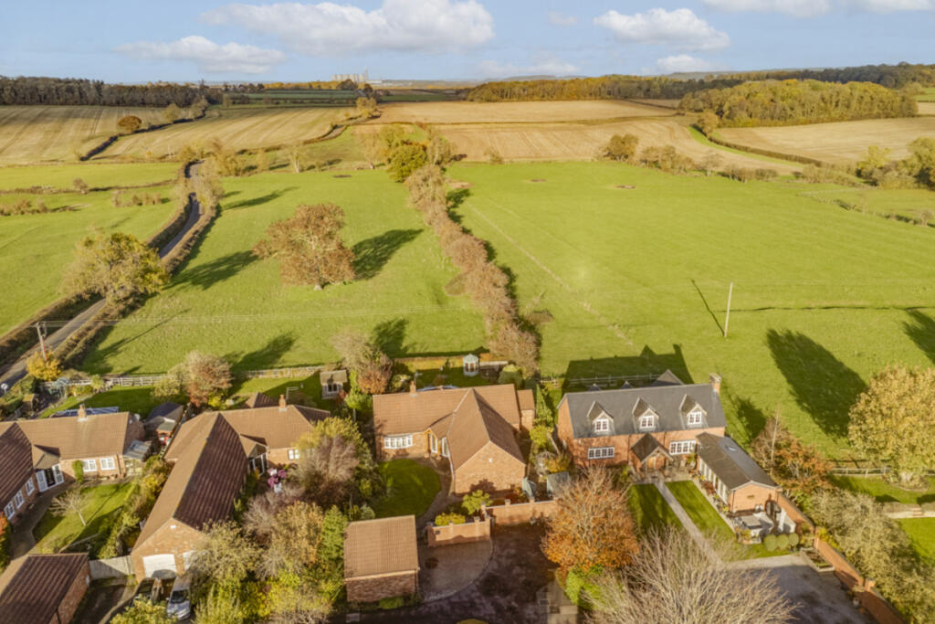 Main image of property: Manor Close, Long Whatton, LE12