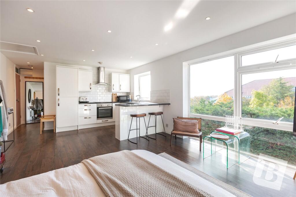 Main image of property: Wingletye Lane, Hornchurch, RM11