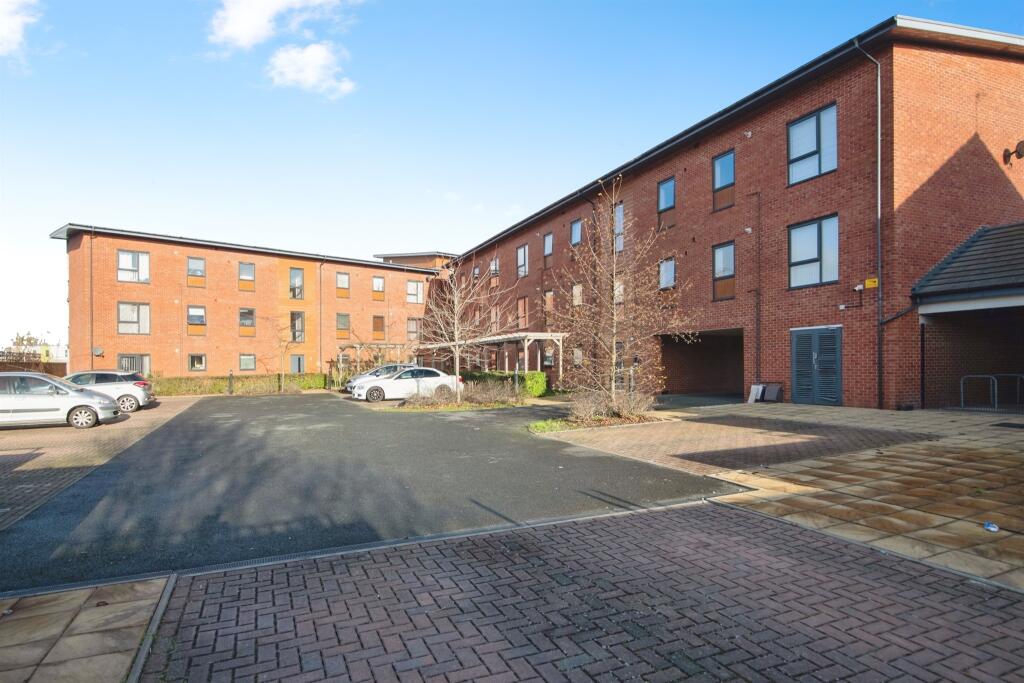 Additional image 18 of Claypit Lane, West Bromwich