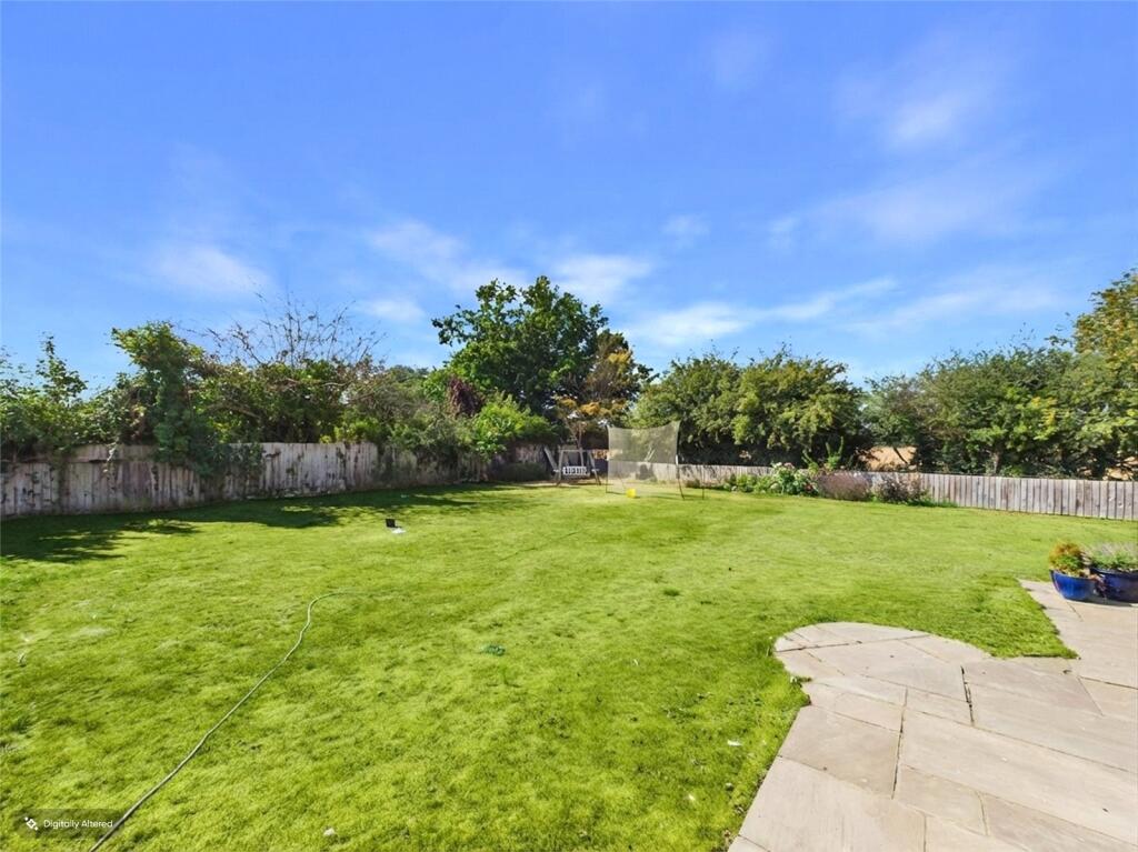 House in Ipswich, Bentley - View 4