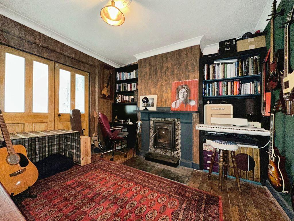 House in Walsall, West Midlands - View 4