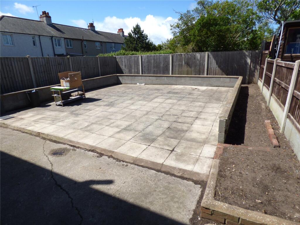 House in Llandudno, Rhyl - More