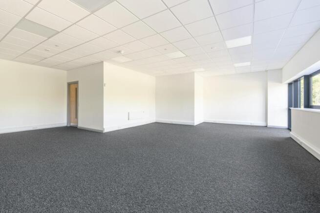 6 Langley - Office 2.jpg