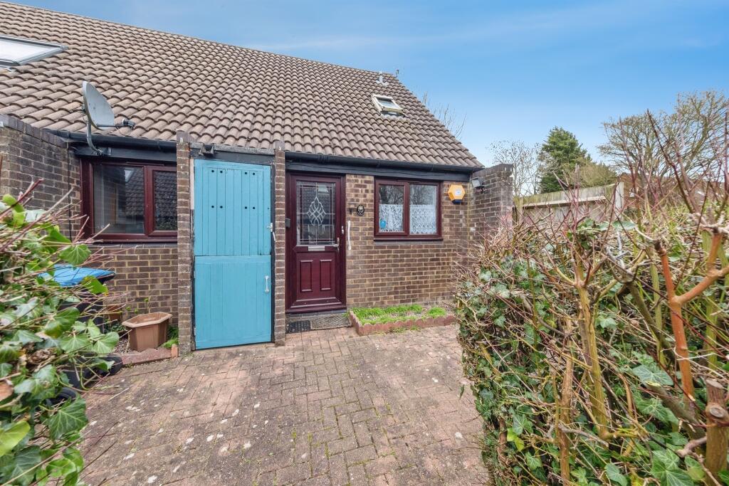 Main image of property: Arncliffe Drive, Heelands, Milton Keynes