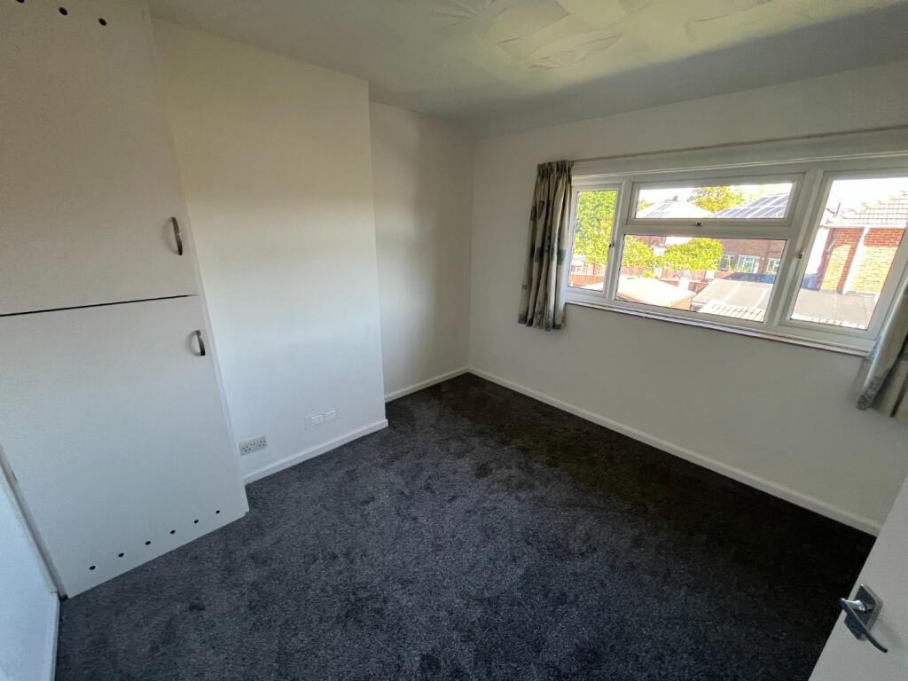 House in Poole, Creekmoor - More