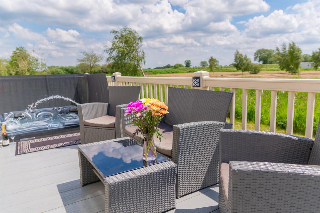 Main image of property: Sleaford Road, Tattershall, Lincoln