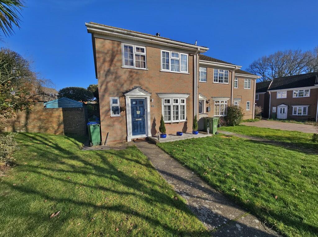 Main image of property: Templemere, Fareham