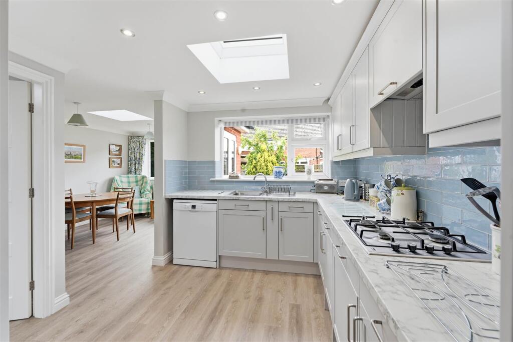 House in York - View 4
