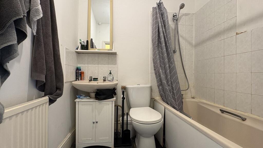 3 bedroom apartment for rent