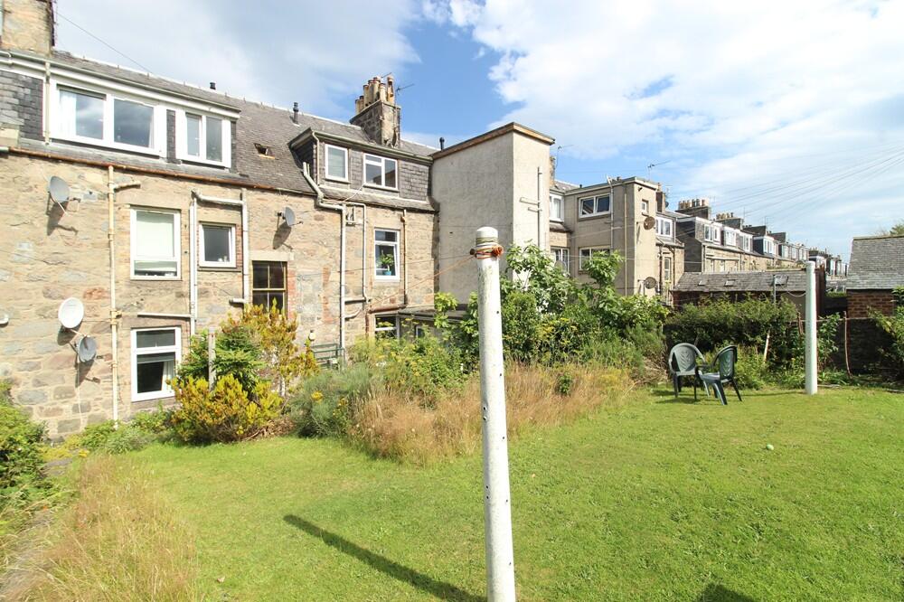 Apartment in Aberdeen - View 5