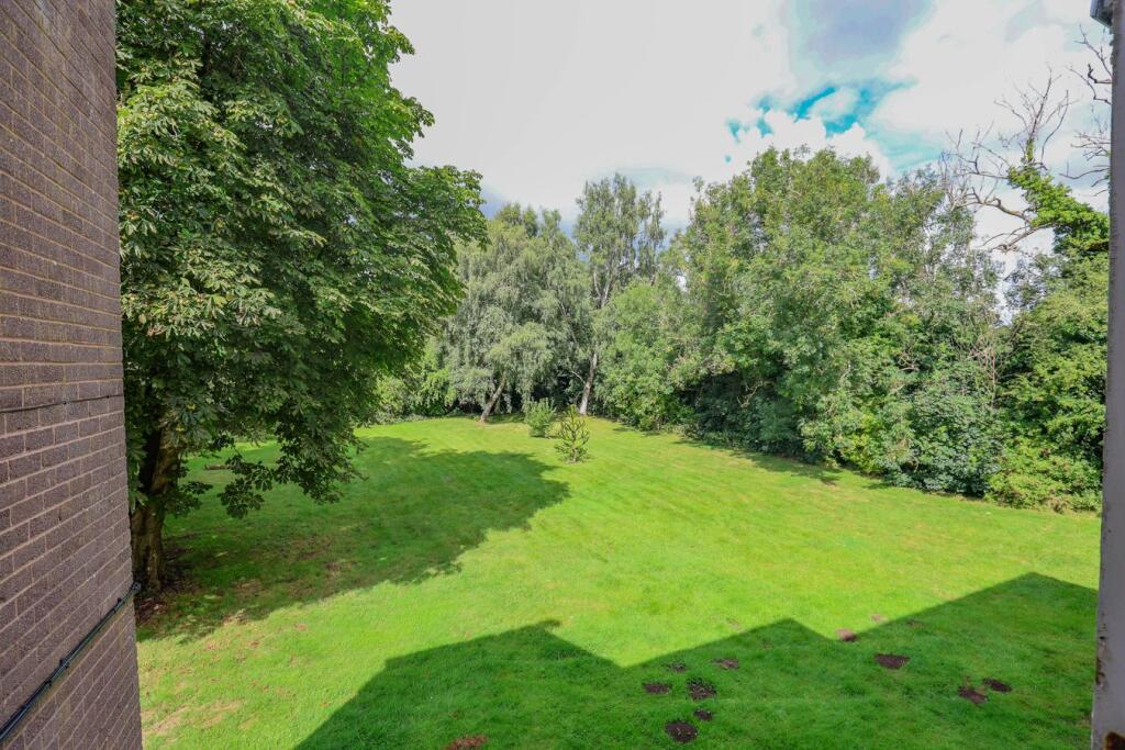 Apartment in Carlisle, Cumberland - View 4