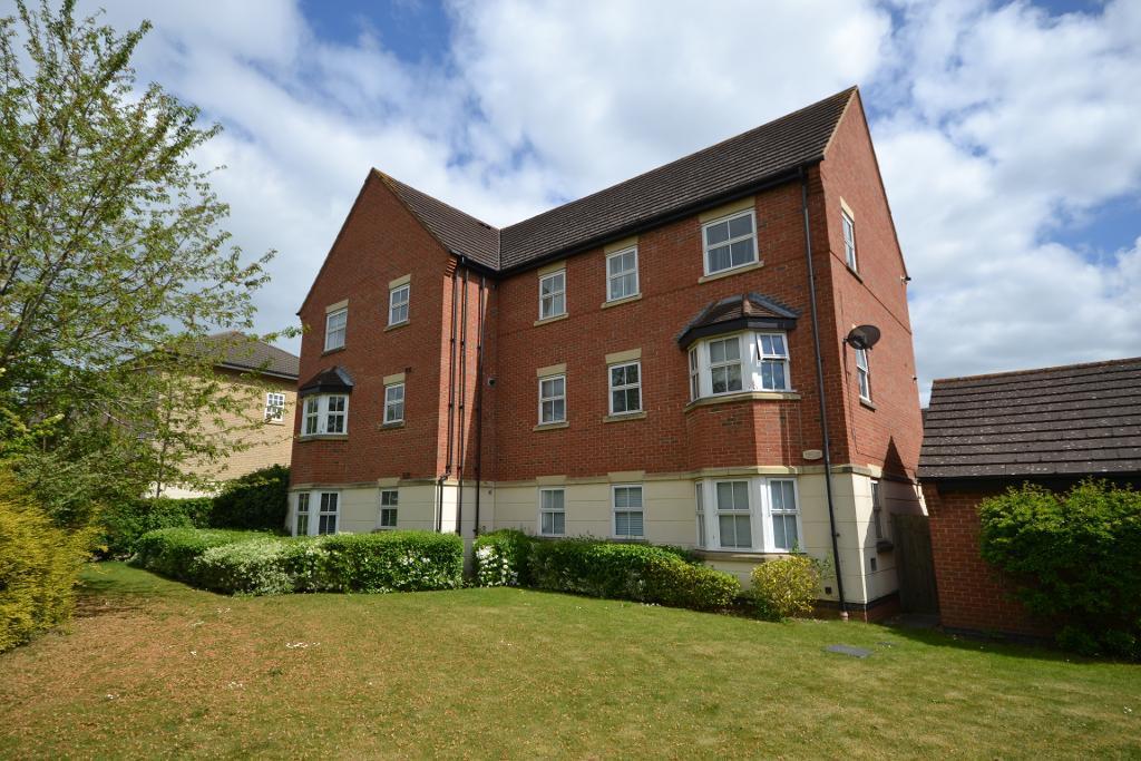 Main image of property: Stonebridge Grove, Monkston Park, Milton Keynes, Buckinghamshire, MK10 9PB