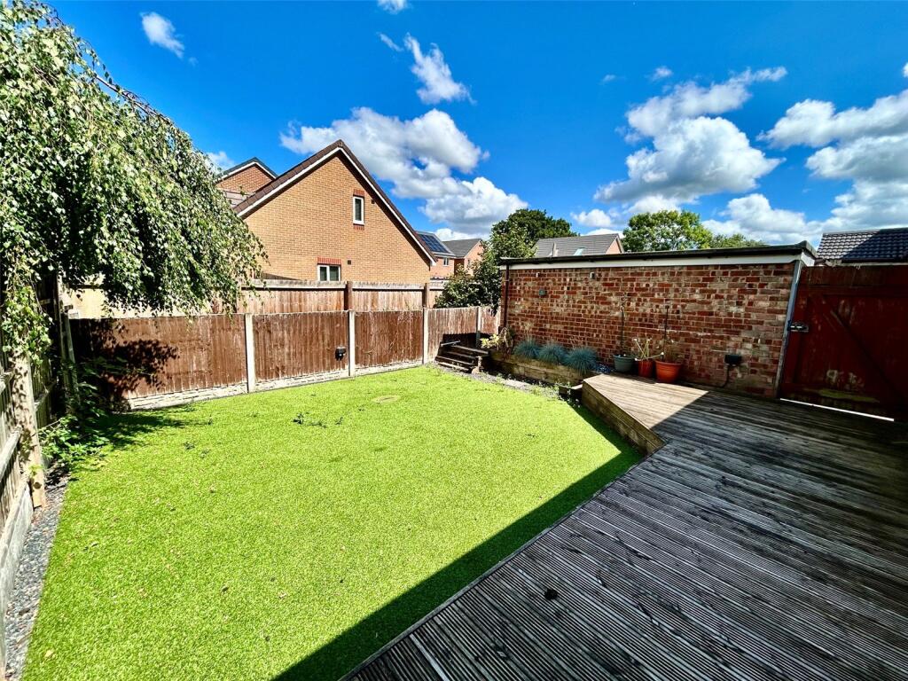 House in Preston - More