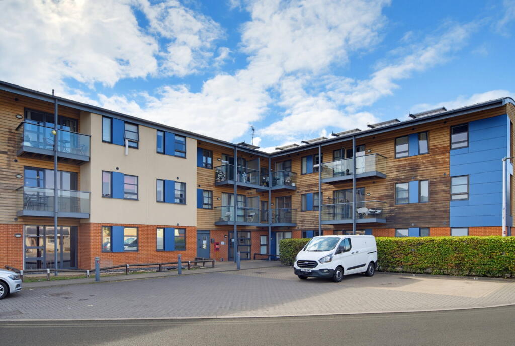 Main image of property: Pretoria Road, Chertsey, KT16