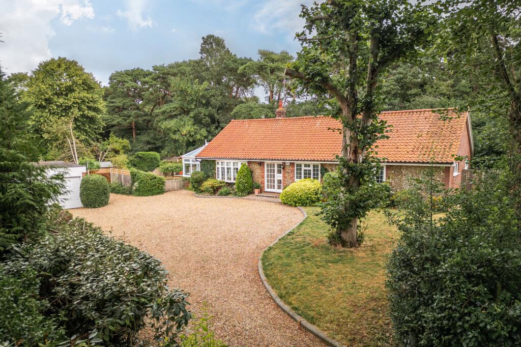 Main image of property: Stylish Single-Storey Home in Blakeney