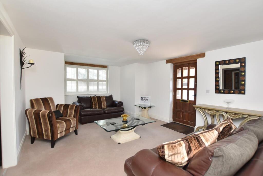 House in Tonbridge - View 4