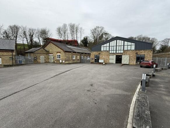 Photo 27
