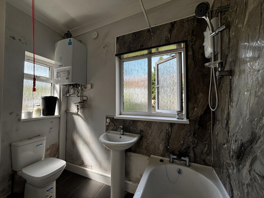 4 bedroom terraced house for rent