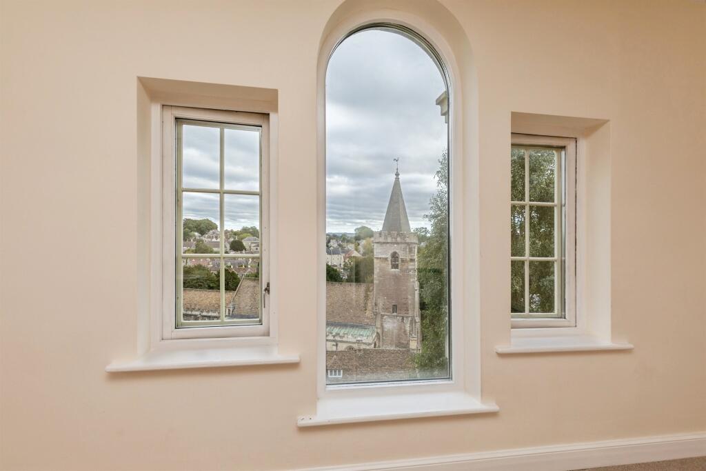 Apartment in Bath - View 4