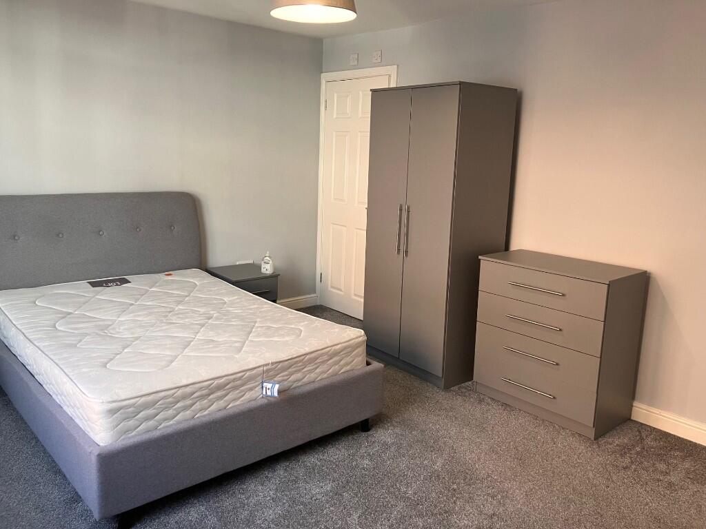 Additional image 12 of High Street, B46