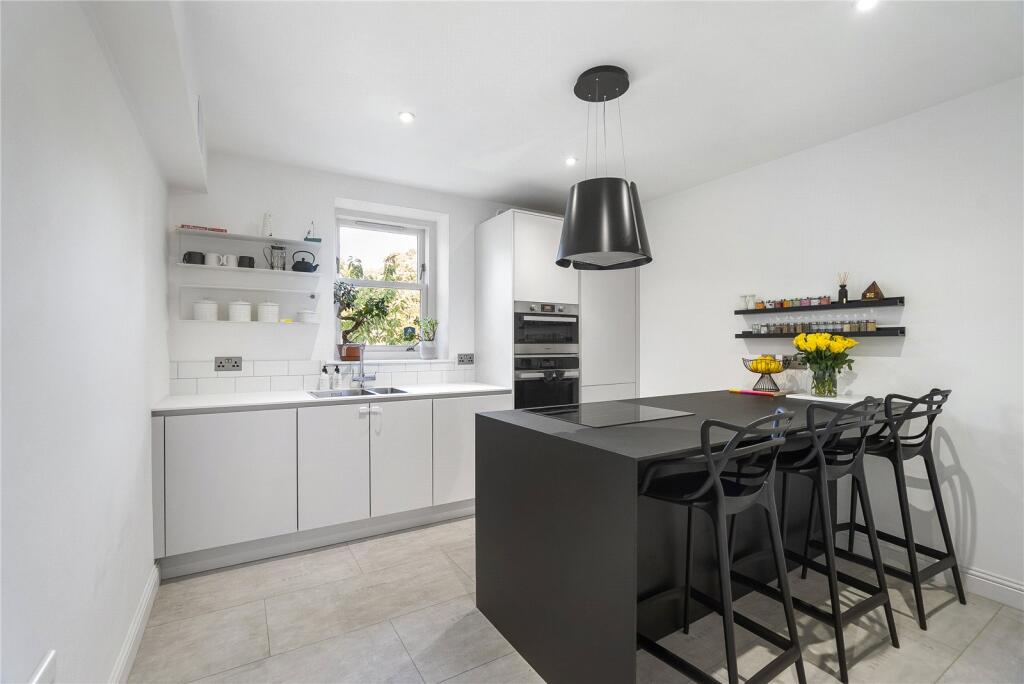 Apartment in Aberdeen, Rubislaw, Queen's Cross and Harlaw - View 3