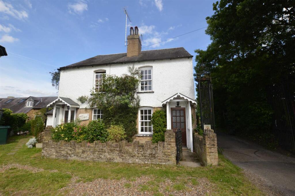 Main image of property: The Green, Croxley Green