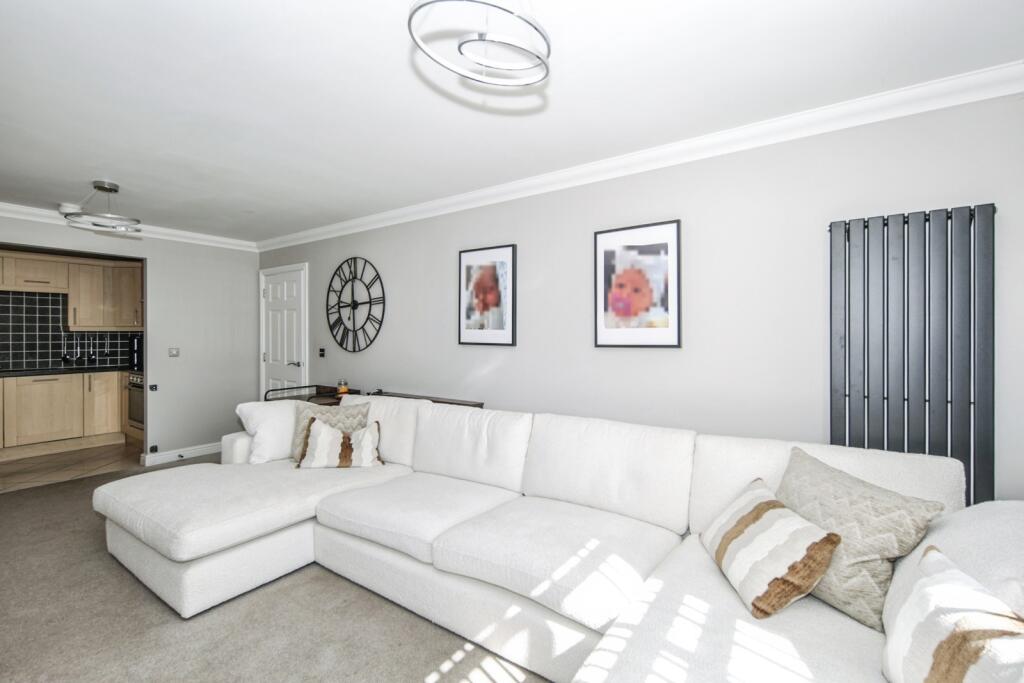Apartment in North Warwickshire, Coleshill - View 2